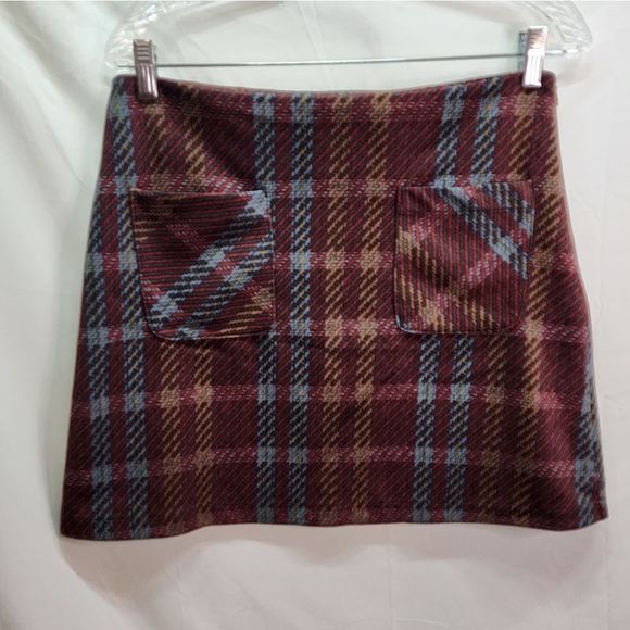 Gilli Plaid Mini Skirt - Red and Blue - Picture 3 of 9